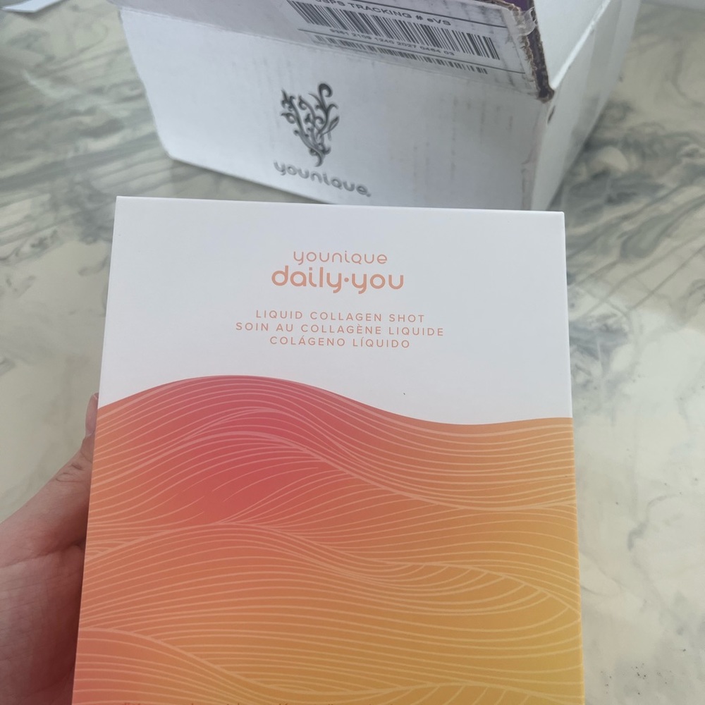 Younique liquid collagen shots